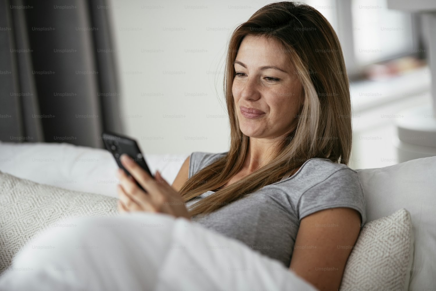 100 Tinder Pick Up Lines: Your 2025 Guide to Landing a Date
