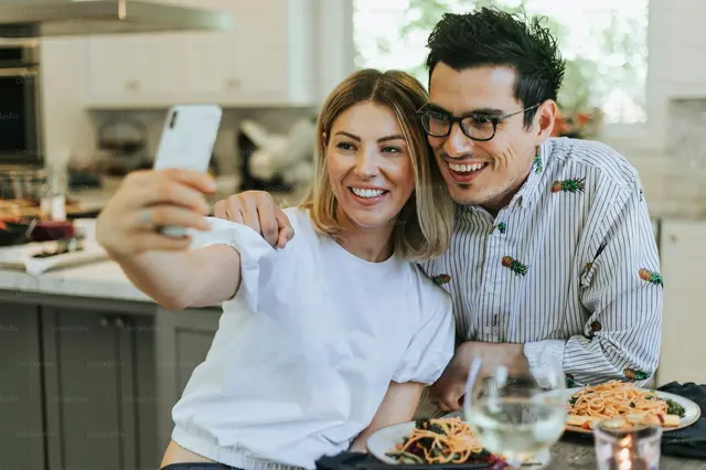 The 5 Stages of Modern Dating: A Complete Guide for 2025